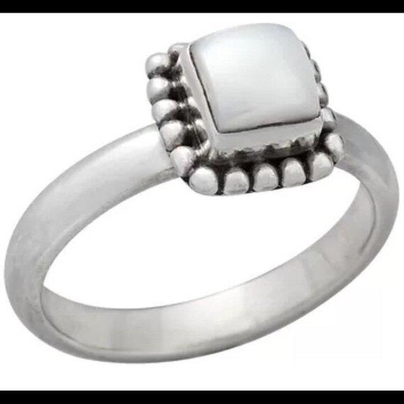 R1617 Silpada BUTTON FRAME PEARL ring size  4 - image 2