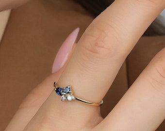 Sapphire & Diamond Ring