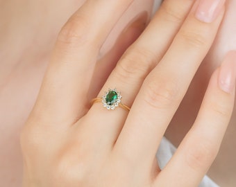 14K Yellow Gold Emerald Ring, Diamond Cz Wedding Ring, Engagement Rings ,Womens Wedding Bands, Oval Emerald Ring, May Birthstone, Gemstone