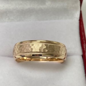 Mens Wedding Band, Milgrain Hammered Finish Mens or Womens Wedding Ring, 5mm 10K 14K 18K Solid Yellow Gold Wedding Bands