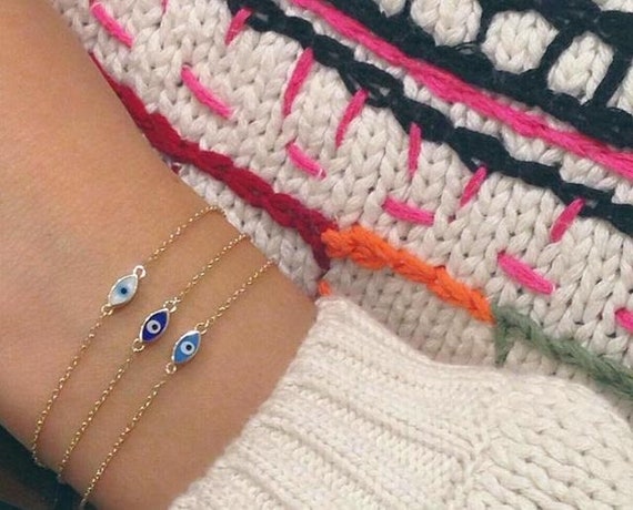 Dainty evil eye bracelet discount