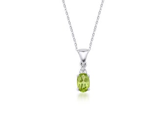 14K White Gold Green Peridot and Diamond Solitaire Necklace ,Minimalist Oval Natural Peridot Necklace ,Gemstone Necklace, Diamond Necklace