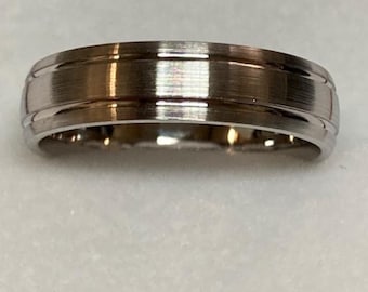 Platinum Mens Wedding Band ,Platinum Mens Wedding Ring, 5mm Satin Finish, Comfort Fit, Rings for Men, 950 Platinum Ring
