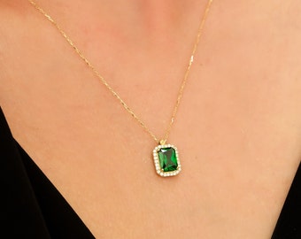 14K Solid Yellow Gold Emerald Cut Solitaire Emerald Necklace, Solitaire Emerald Necklace, May Birthstone, Gemstone Necklace, Green Emerald