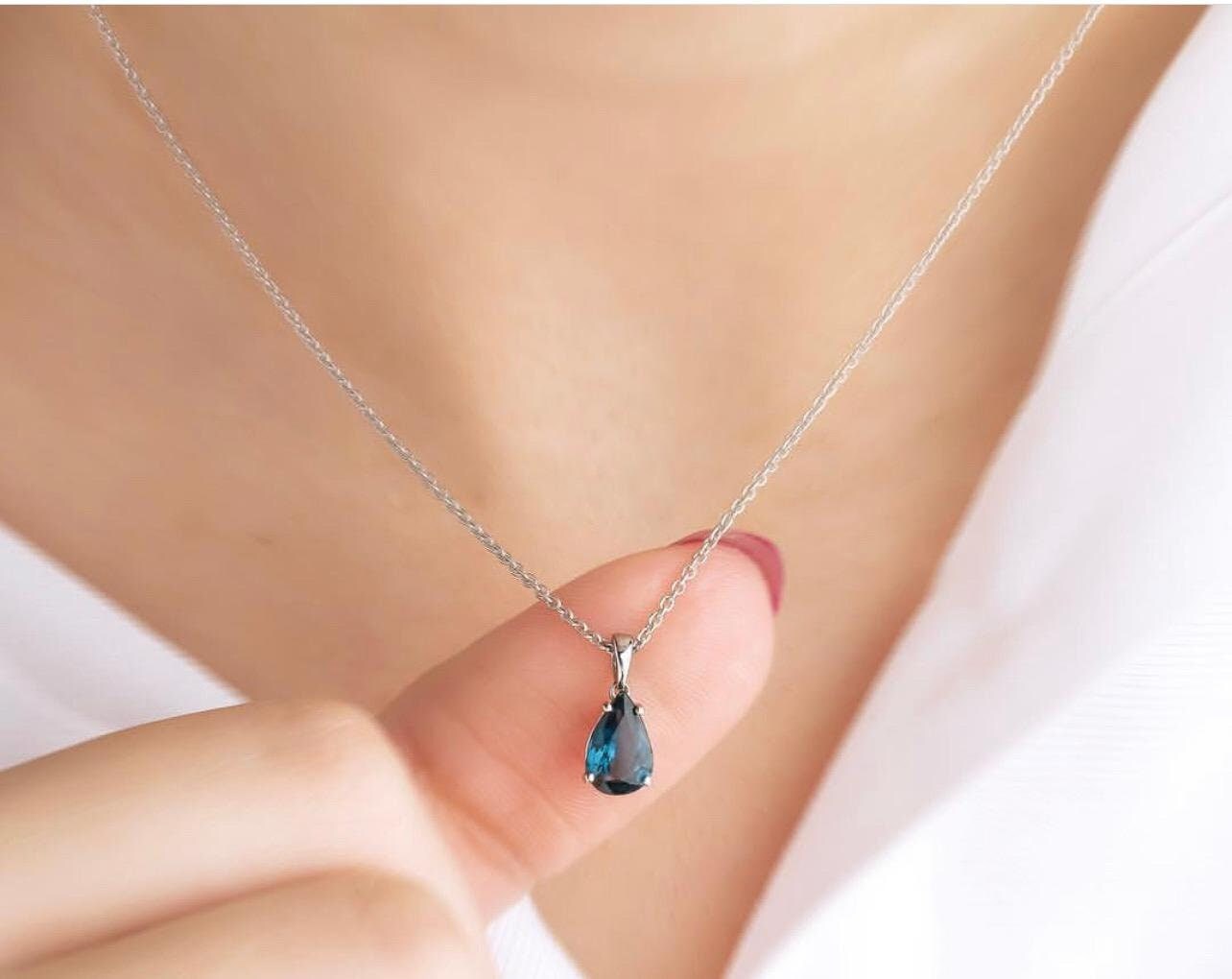 Sapphire Solitaire Necklace 14K Gold Sapphire Necklace 1 Carat