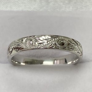 Banda de boda de platino grabada a mano, anillo de bodas de platino para hombres, banda grabada a mano de platino 950, anillo grabado a mano