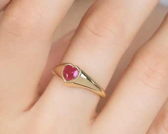 14K Solid Yellow Gold Ruby Heart Ring, Signet Ring, Gemstone Ring, July Birthstone , Heart Shape Ruby Ring