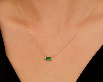 Custom made 14K Solid Yellow Gold Emerald Solitaire Necklace 18 inches