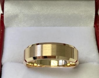 14K Yellow Gold Wedding Band,  6mm 10K 14K 18K Solid Gold Mens Wedding Ring,  Beveled Edge Satin Finish Mens Wedding Band