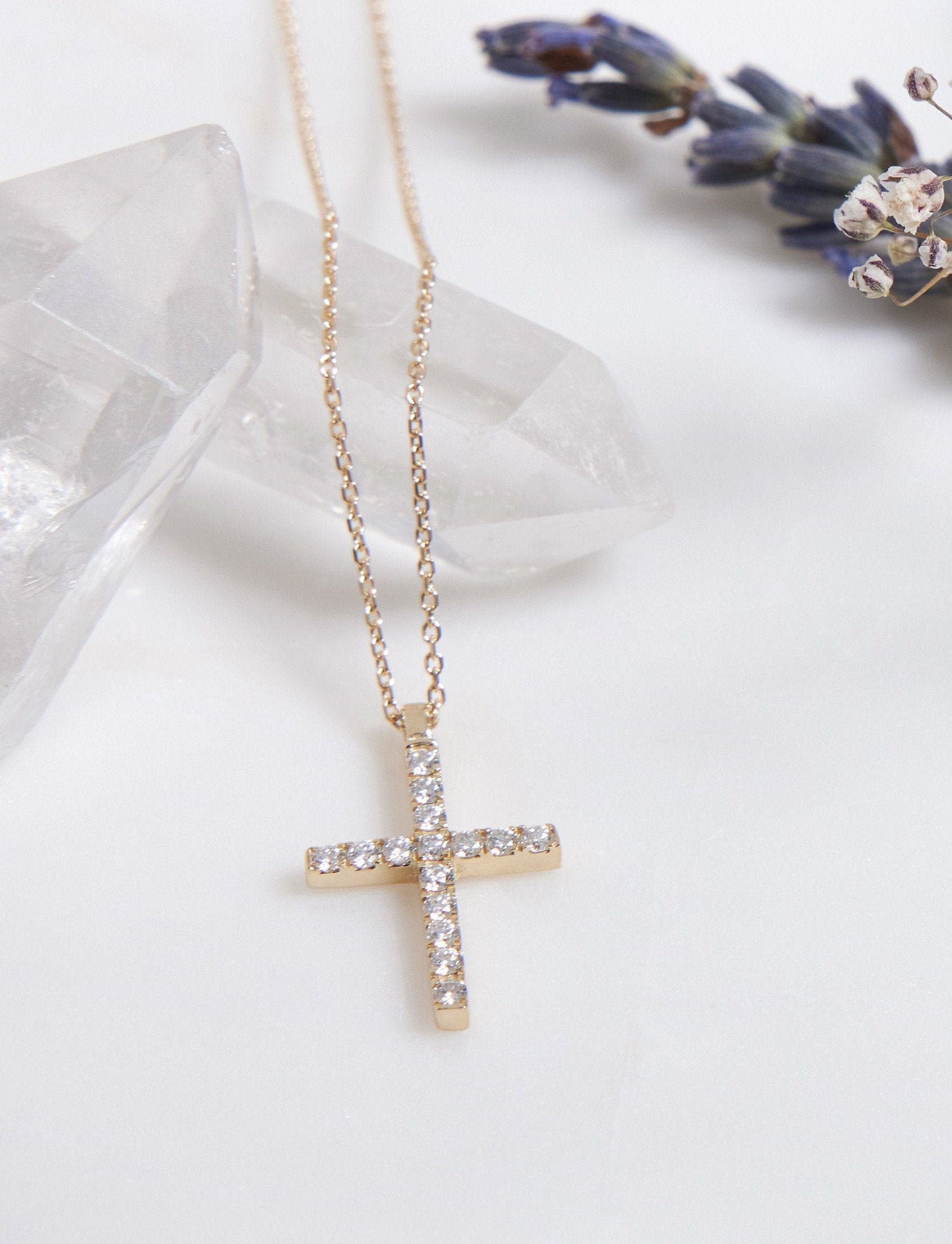 3.44 Carat Cushion Cut Yellow Diamond Cross For Sale at 1stDibs | yellow  diamond cross pendant, yellow diamond sign with cross, yellow diamond cross  necklace