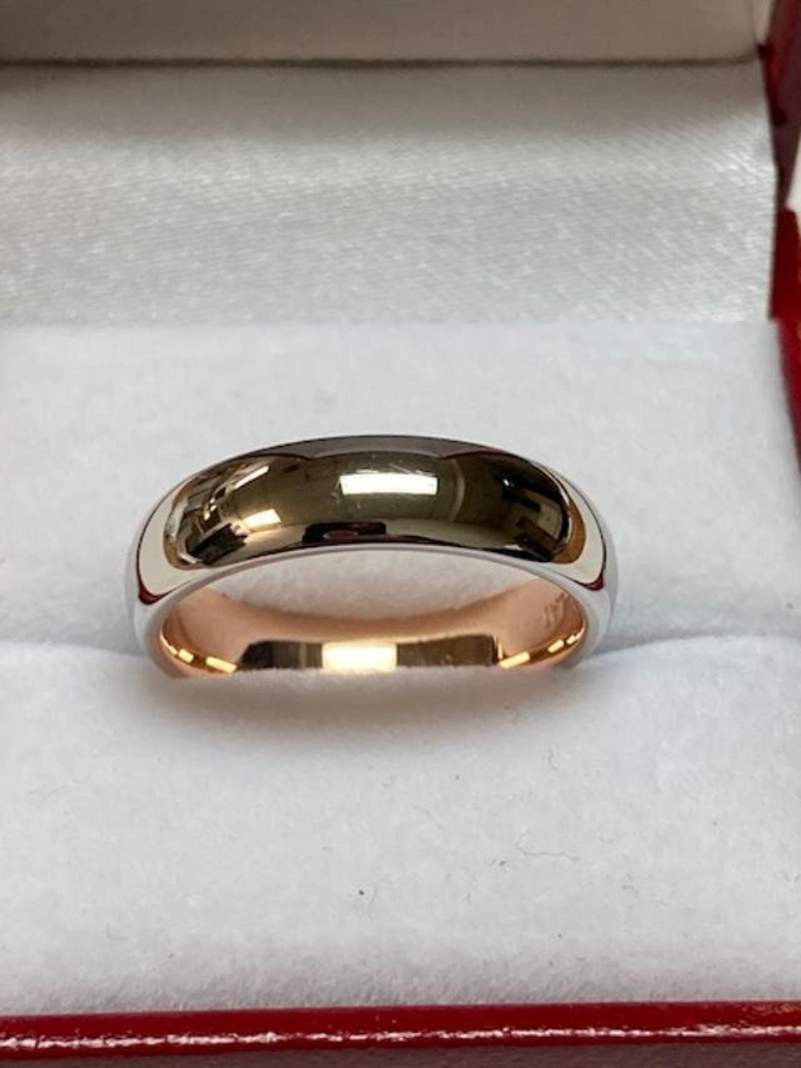 Mens 5mm 10K White Gold Brushed Wedding Band