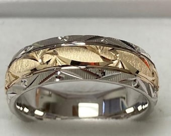 Hand Engraved Two Tone Gold Wedding Bands, 6mm 10K 14K 18K Solid White and Yellow Gold Mens Wedding Rings, Hand Engraved Wedding Bands