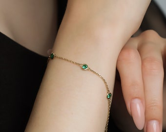 Emerald Bracelet, 14K Solid Yellow Gold Emerald Station Bracelet, Diamond By the Yard Bracelet ,Bezel Set Emerald Bracelet, May Birthstone
