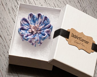 Lavender and Blue Lapel Flower Pin / Wedding Boutonniere / Buttonhole Flower Pin/ Fabric Flower Lapel Pin / Men's Lapel pin / Cosmo Flower