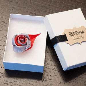 Rose Lapel Pin / Rose Boutonniere / lapel pin flower / Men's Lapel Pin / Gray and Red Rose Lapel Pin / lapel pins men