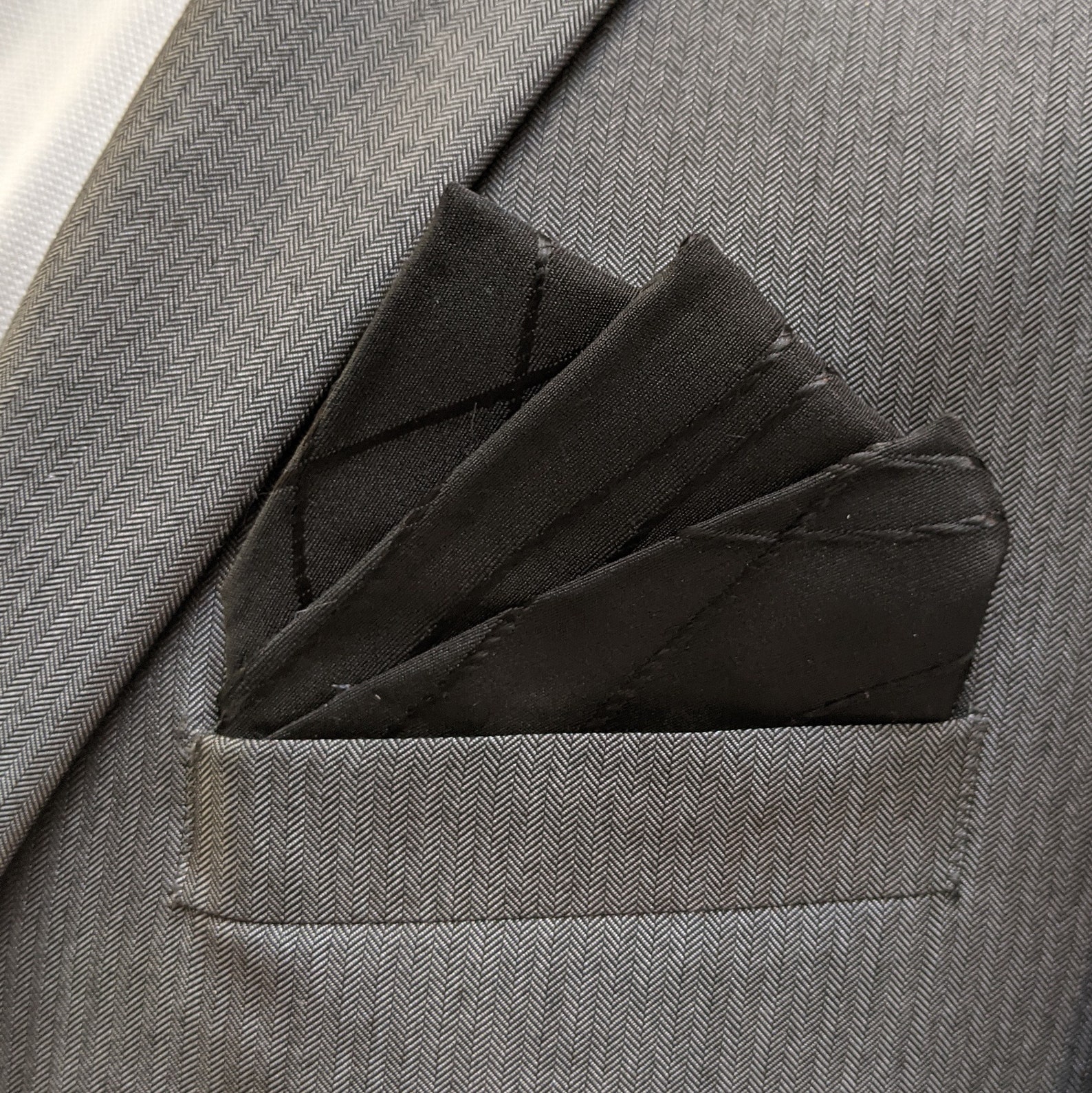 Black Pocket Square Folded / Pocket Square / Black Pocket - Etsy UK