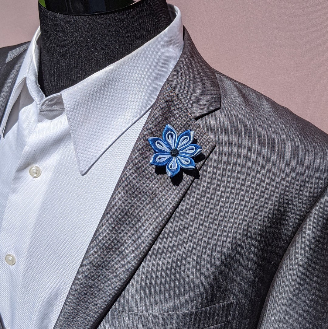 Lotus Flower Lapel Pin / Lotus Kanzashi Inspired Flower Lapel Pin With