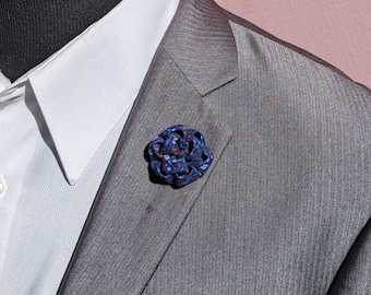 Blue, White and Red Flower Men's Lapel Pin / Mini flowers pattern Flower lapel pin /  Lapel Flower Pin / Kanzashi Flower Lapel Pin