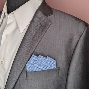 Pañuelo de bolsillo plegado / Pañuelo de bolsillo / Pañuelo de bolsillo a cuadros tartán azul / Tarjetas de inserción de pañuelo de bolsillo