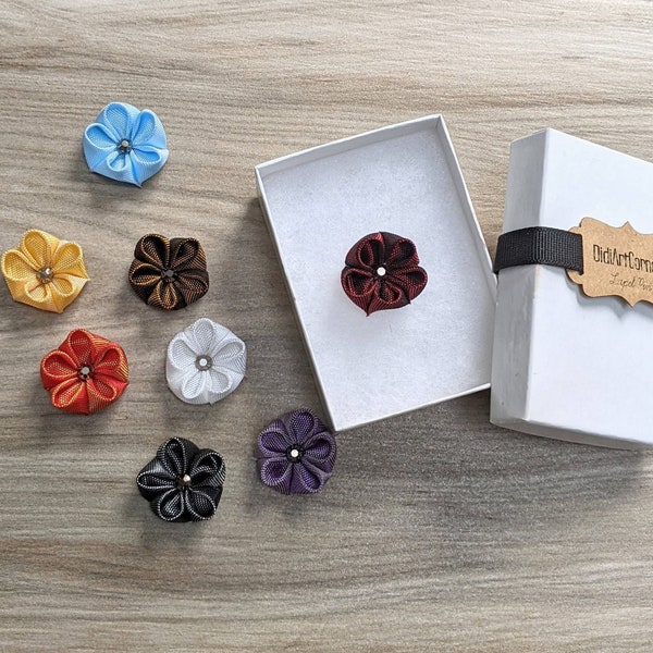 Mini Kanzashi Flower Lapel Pin / Men's Lapel Pin / Boutonnières de mariage / Accessoires de mode pour hommes