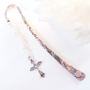 Rosary Cross Bookmark, Religious Bookmark, Beaded Bookmark, Metal Bookmark, Books and Zines, Gift Idea. B341