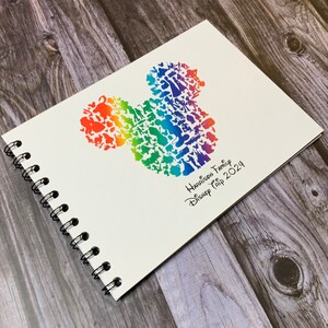 Gepersonaliseerde Rainbow Disney Character Handtekeningenboek, Disney Land, World, Cruise, A5 afbeelding 5