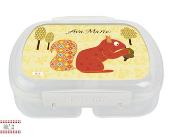 Lunchbox mit Eichhörnchen und dem eigenen Namen für Kindergarten und Schule