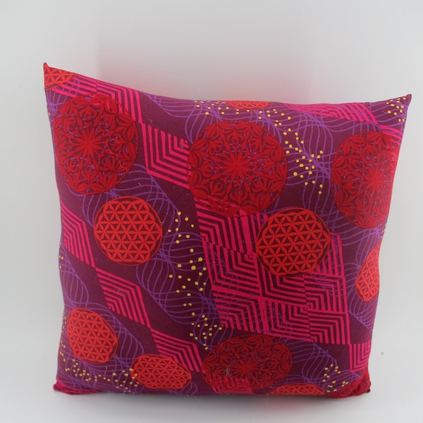 Purple Red Pink Deco pillow, Cotton Poplin, Attractive reverse design, two pillows get free shipping.   Great for Holidays.   15"x15"