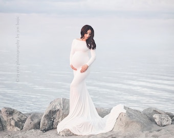 Maternity Gown for Photo Shoots • Fitted Maternity Dress • Krysten Gown • Long Sleeve Maternity Dress • Bridesmaid Maternity