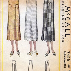 1930s Ladies Skirt With Self Pockets Reproduction 1933 Sewing Pattern T7368 28 Inch Waist image 2