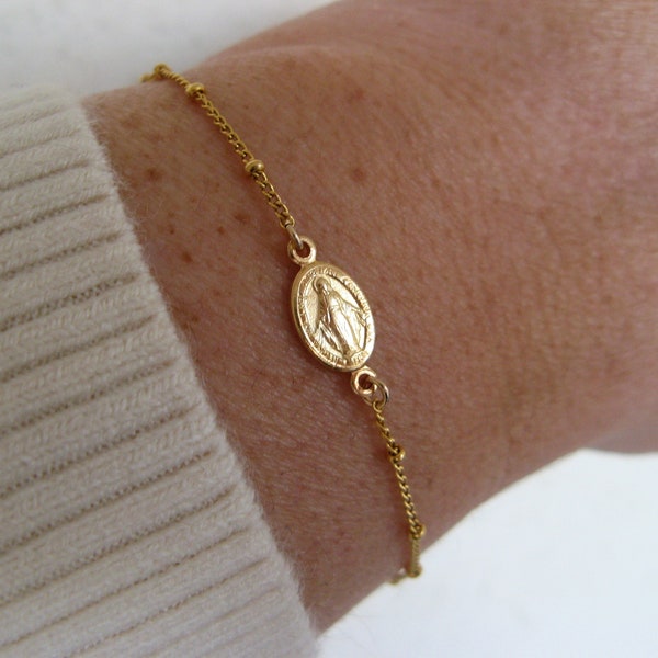 Dainty Virgin Mary bracelet,Miraculous Medal,Virgin Mary Jewelry,Religious gifts,Virgin charm bracelet,layering bracelet,Virgin bracelet
