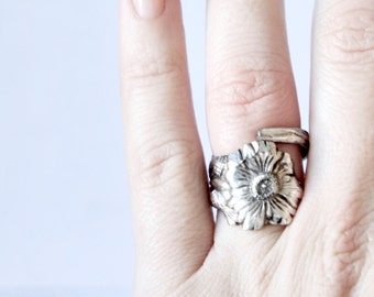 Vintage Reed and Barton Sterling Silver Flower Spoon Ring