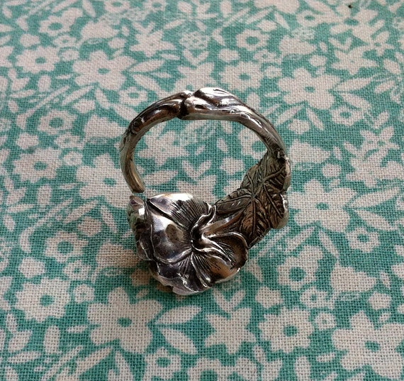 Vintage Reed and Barton Sterling Silver Pansy Spo… - image 2