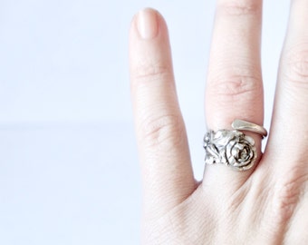 Vintage Reed and Barton Sterling Silver Tea Rose Spoon Ring