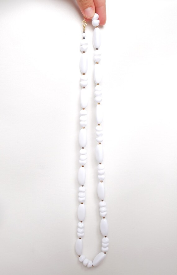Collier Long Blanc Vintage - Ancien Stock Usine - Fermoir Inclus