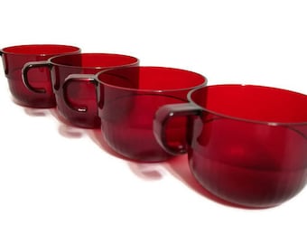 Tupperware Cranberry Preludio Cups Set of Four Acrylic Mugs