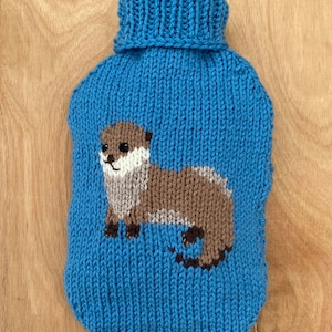 Otter Hot Water Bottle Cover, Knitting Pattern