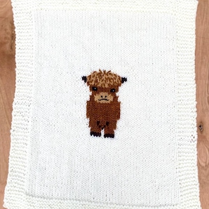 Patrón de tejido para manta de bebé de vaca de las Tierras Altas