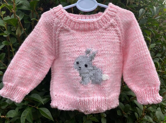 Strickmuster Baby-Jäckchen – Rundhals, 0-6 Monate, In 2 Größen, Doppelstrick