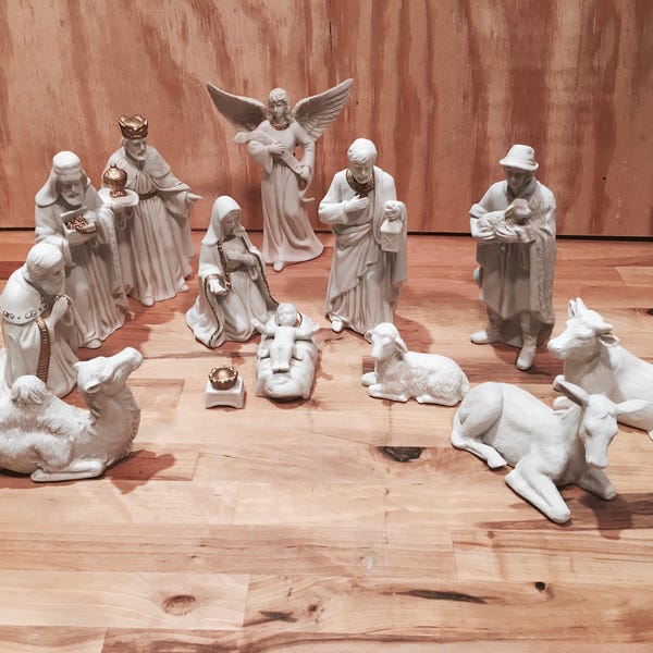 Full Vintage Nativity figurine set, White nativity set, Manger figurines, Ceramic nativity, Porcelain Nativity, Nativity replacement, Manger
