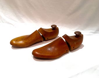 Antique shoe trees Clearance