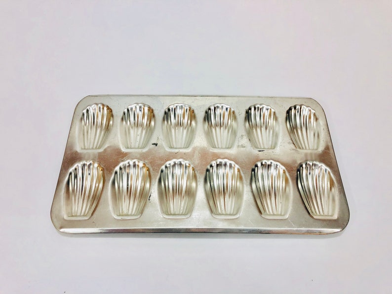 Vintage Madeleine Molds Small Madeleine Molds Large Etsy