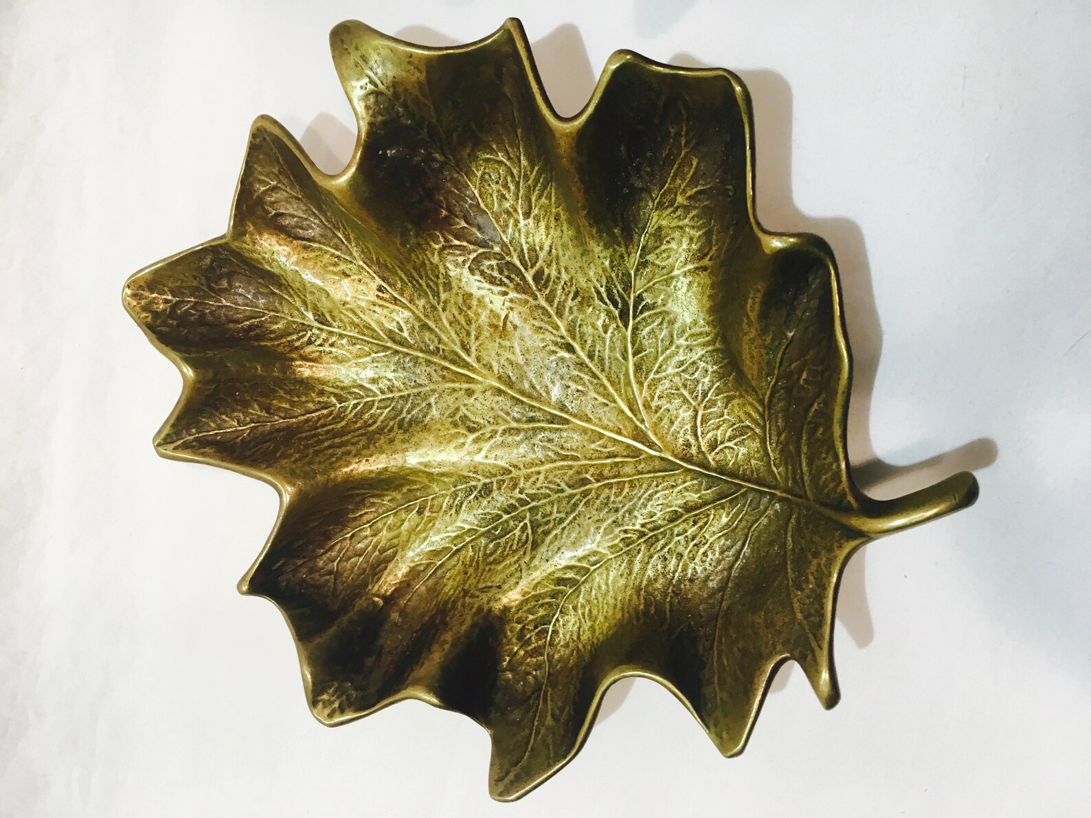 2 Large Brass Leaves Brass Leaf Tray Solid Brass Maple Leaf Etsy