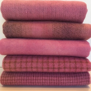 PINK DAHLIA TEXTURES hand dyed and felted wool for rug hooking and other fiber arts projects