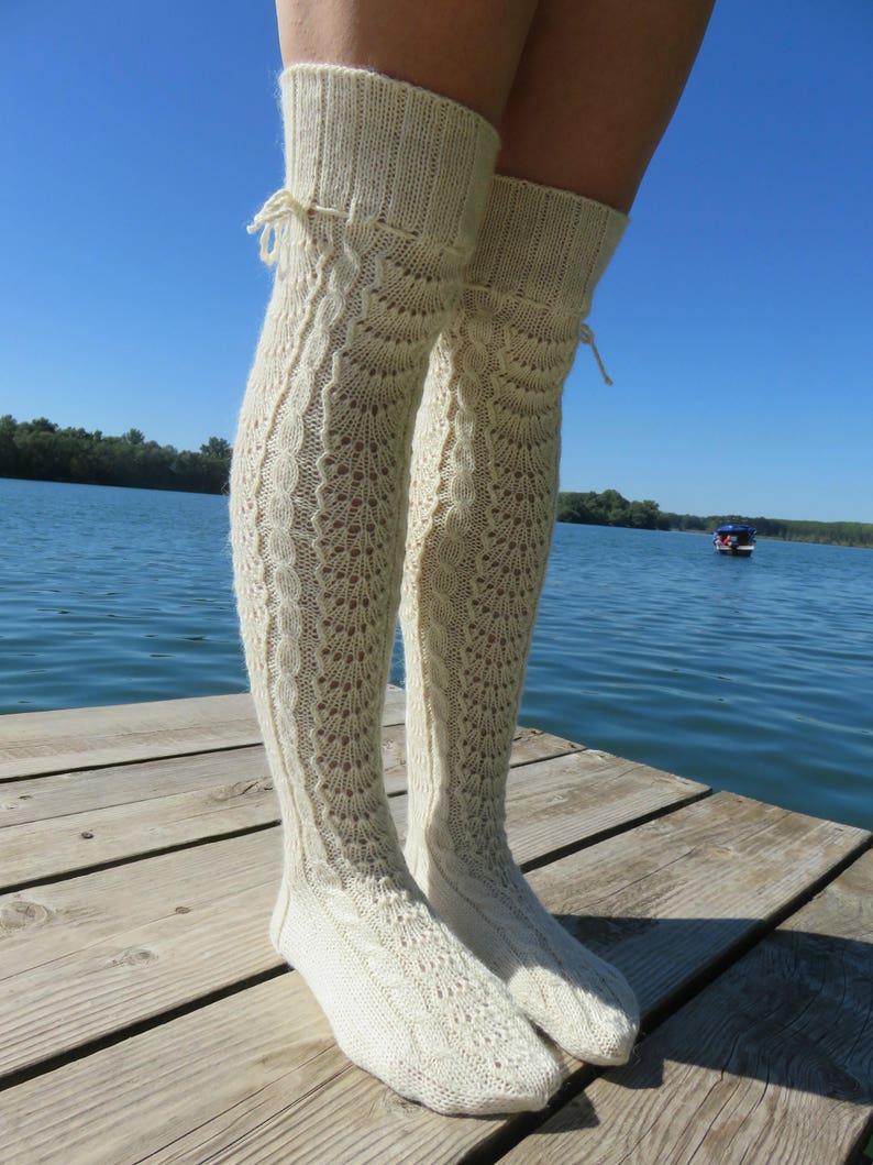 white lace knee socks