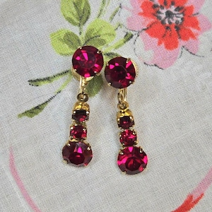 Vintage Coro Gold Tone & Ruby Red Rhinestone Earrings, Screw Back, Dangle