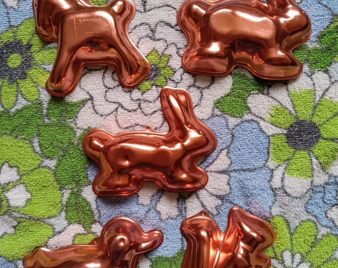 5 Animal Jello Molds, Bunnies, Squirrel, Horse, Duck, Pudding Cups