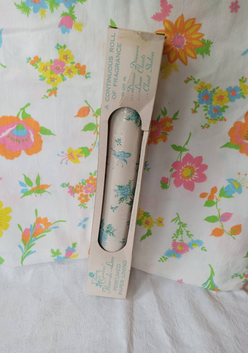 VINTAGE RUBBERMAID SHELF LINER, Contact Paper VICTORIAN CAT - 3-YD. ROLL USA