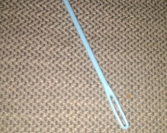 Susan Bates Plastic Yarn Needle