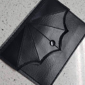 Monedero de murciélago, accesorios góticos de murciélago negro, monedero a presión de terror espeluznante de Halloween, linda decoración de alas de murciélago, asilo de caza espeluznante, artesanías